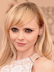 christina ricci breasts|Christina Ricci Body Measurements Height Weight Bra Size Age。